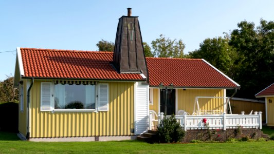 Yellow house in Skalhamn photo