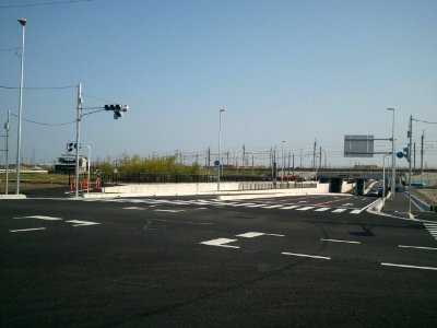 Yoshikawa-Minami underpass