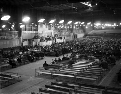Youth for Christ . Apollohal meeting, Bestanddeelnr 902-1079