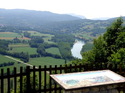 Yenne Rhône 2