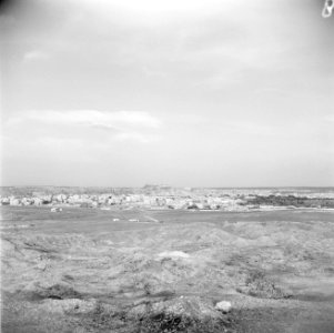 Zicht op de stad Aleppo met daarboven de citadel, Bestanddeelnr 255-5936