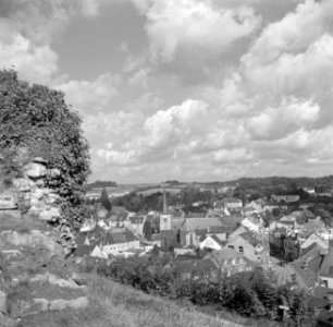 Zicht op het westelijke deel van Valkenburg, Bestanddeelnr 252-0192