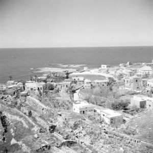 Zicht op Byblos - Jbael en de Middelandse zee, Bestanddeelnr 255-6353