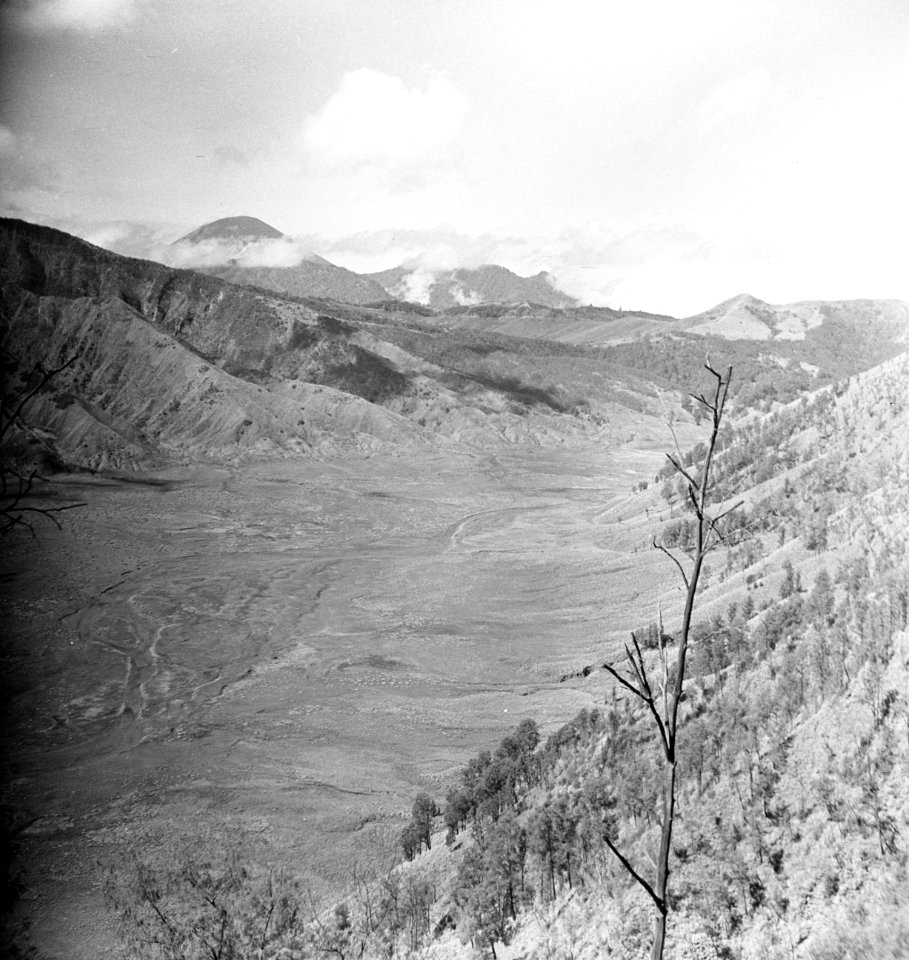 Zicht op de Bromo, Bestanddeelnr 15748