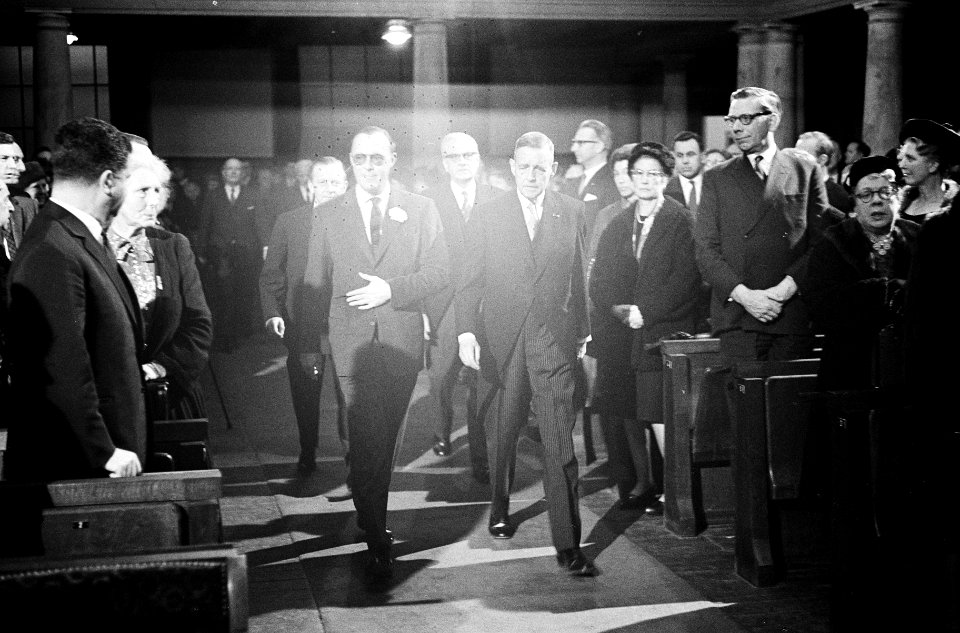 Zijne Koninklijke Hoogheid Prins Bernhard , herdenkingsbijeenkomst bijgewoond, 5, Bestanddeelnr 914-7121