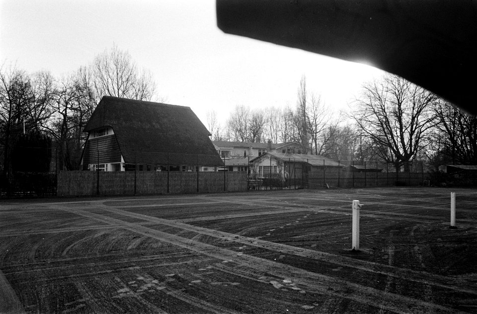 Zijaanzicht van het huis, Bestanddeelnr 926-9848