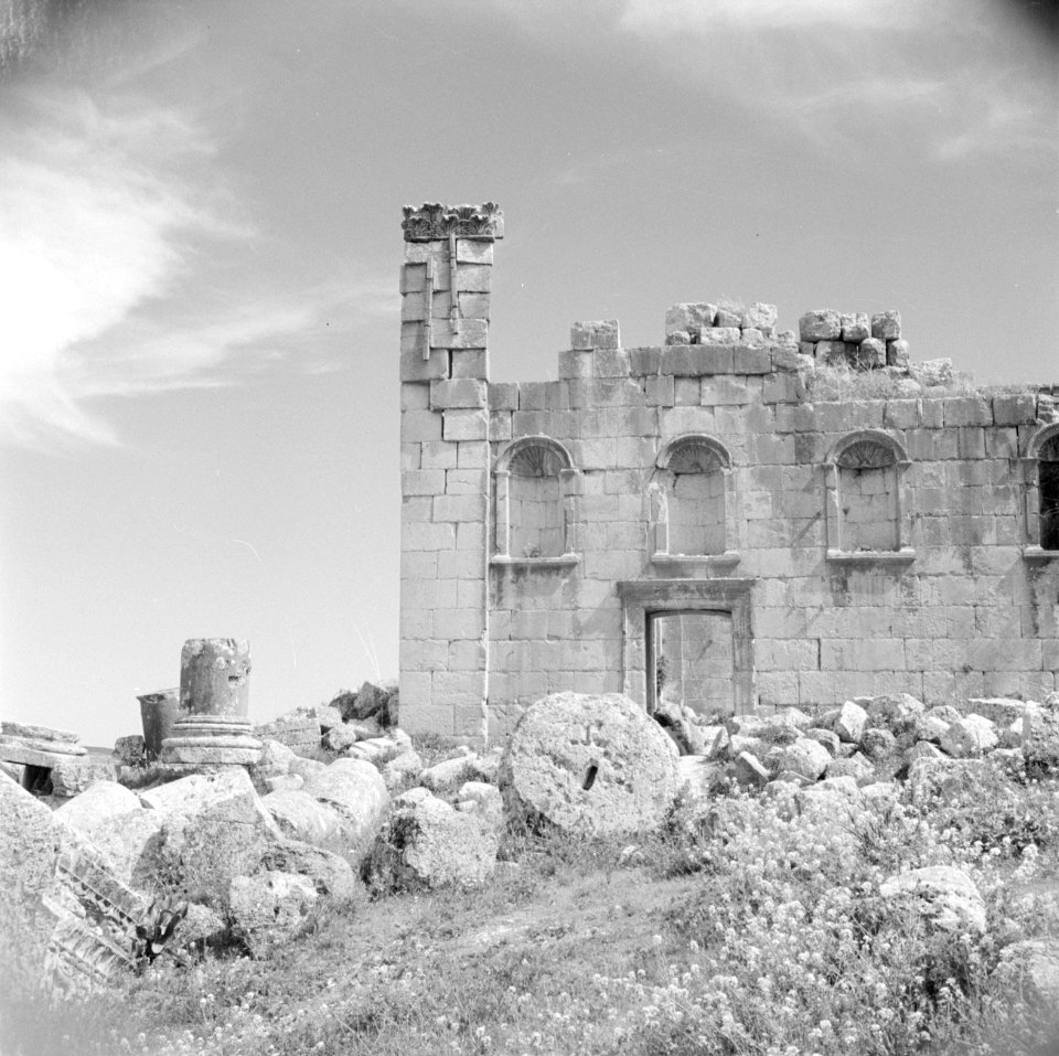 Zeus tempel in Jerash, Bestanddeelnr 255-5700