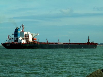Zetland IMO 8412649 pic5 approaching Port of Rotterdam, Holland 08-Apr-2006