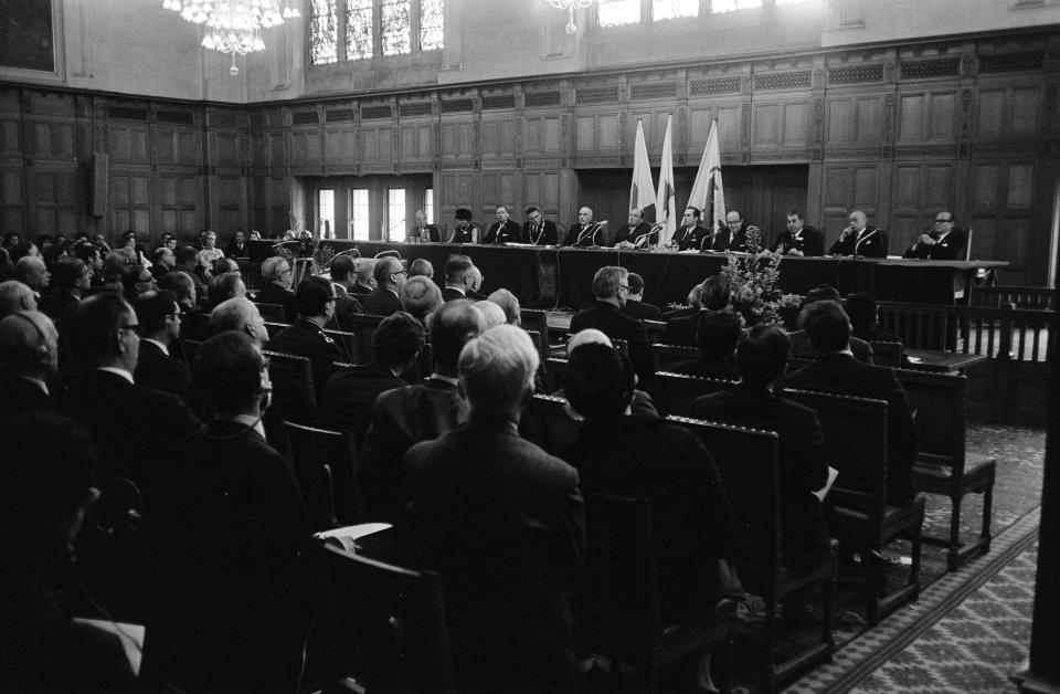 Zes-daags Congres van Internationale Rode Kruis over bescherming van slachtoffer, Bestanddeelnr 924-3132