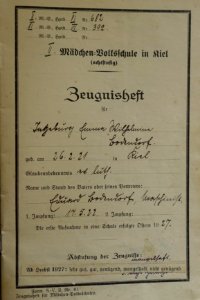 Zeugnisheft Volksschule Kiel 1927