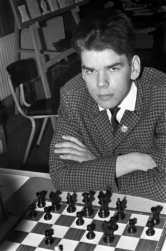 Zesde Niemeyer Jeugdschaaktoernooi te Groningen. Nummer 17 Richard Meulders (Bel, Bestanddeelnr 920-9515