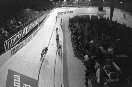 Zesdaagse te Rotterdam gestart, Bestanddeelnr 922-2617