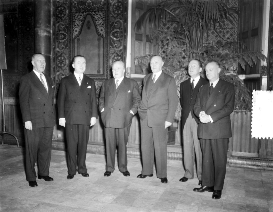 Zeslanden Ministerconferentie , Den Haag, Bestanddeelnr 906-1376