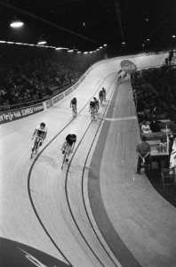 Zesdaagse te Rotterdam gestart, Bestanddeelnr 922-2619