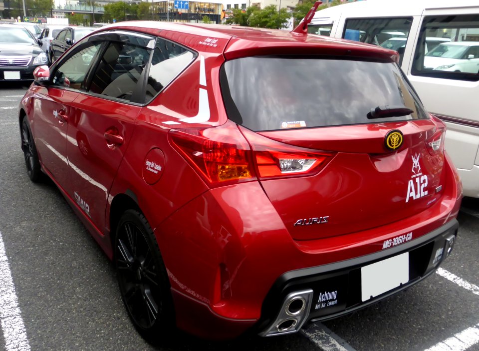 ZIONICTOYOTA AURIS RS ver.Char Aznable (ZRE186H) rear