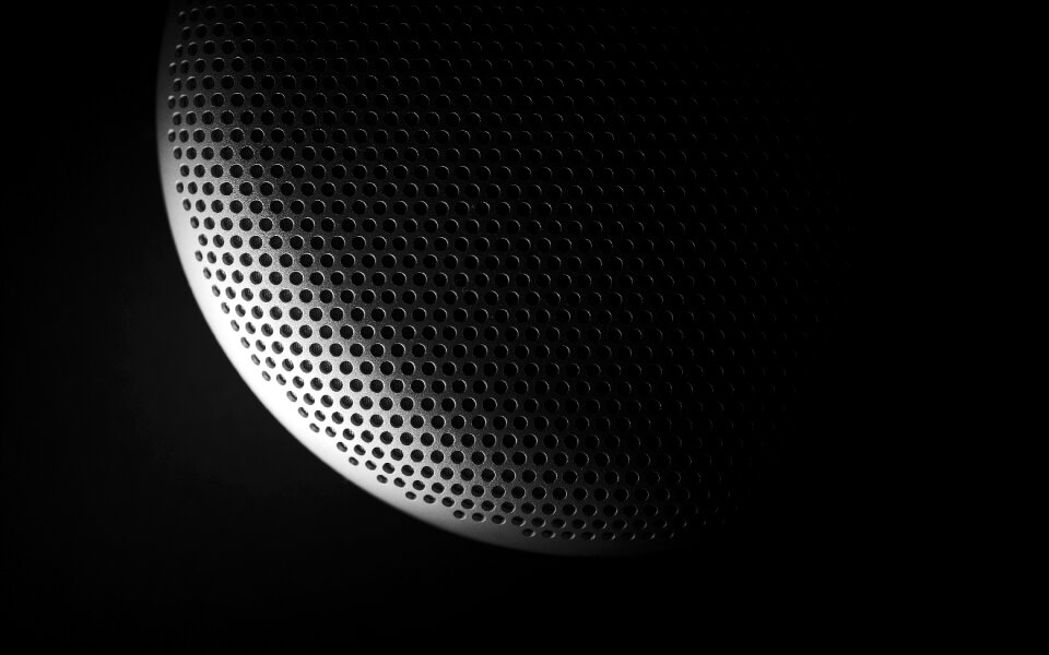 Shadow light speakers