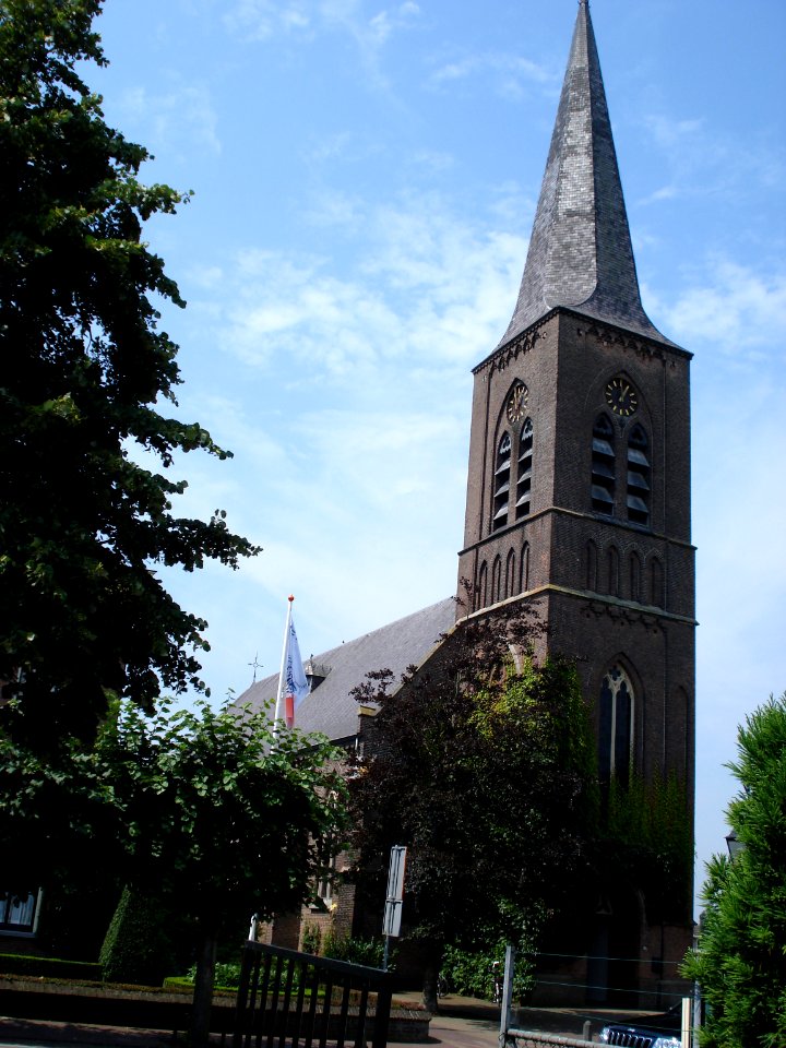Zijtaart (N-Br, NL) church, edge view