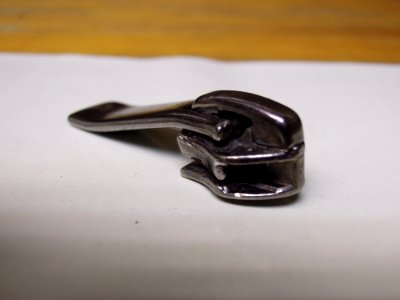Zipper slider 0000 08