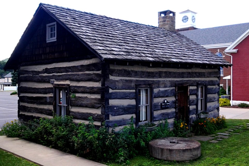 Ziegler Log House, Harmony, 2013-07-14, 01