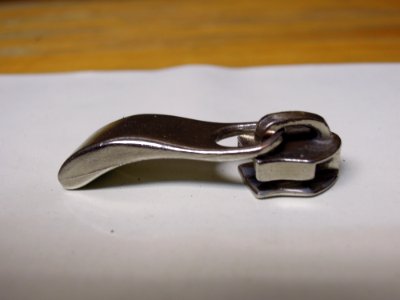Zipper slider 0000 02