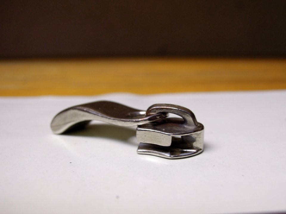 Zipper slider 0000 06