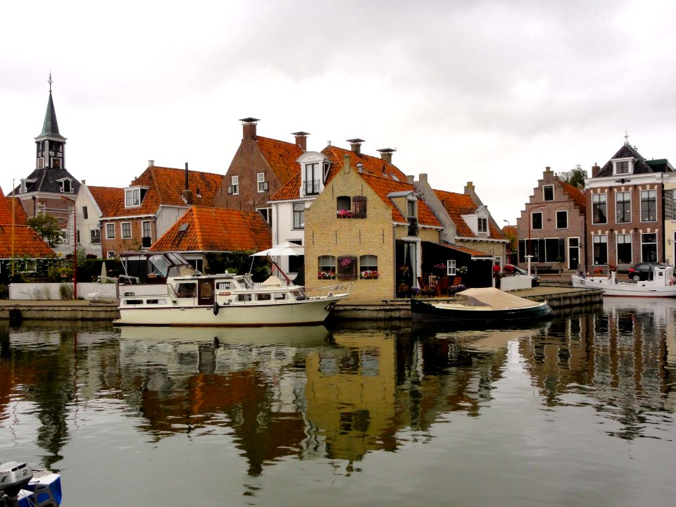 Zicht op Makkum vanaf de Vallaat