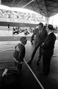 Zijne Koninklijke Hoogheid Prins Claus woont de Landelijke Invaliden Sportdag in, Bestanddeelnr 922-4765