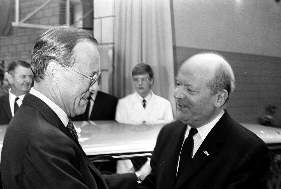 Zijne Koninklijke Hoogheid Prins Bernhard opende vestiging van Simca in Rotterda, Bestanddeelnr 922-4202