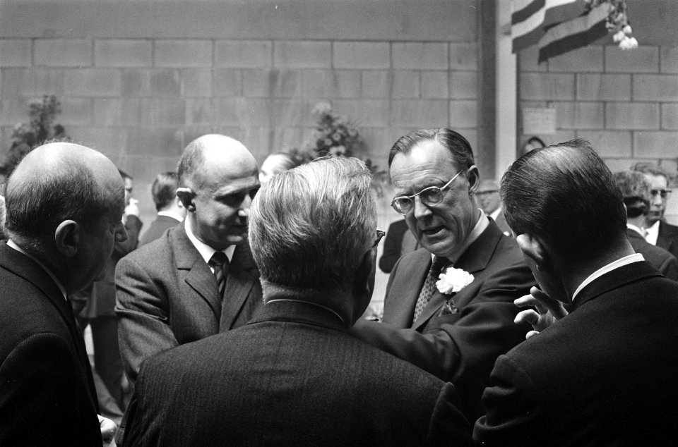 Zijne Koninklijke Hoogheid Prins Bernhard opende vestiging van Simca in Rotterda, Bestanddeelnr 922-4197