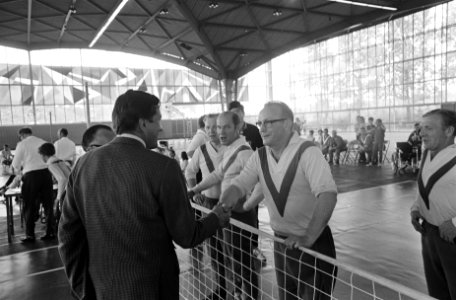 Zijne Koninklijke Hoogheid Prins Claus woont de Landelijke Invaliden Sportdag in, Bestanddeelnr 922-4770