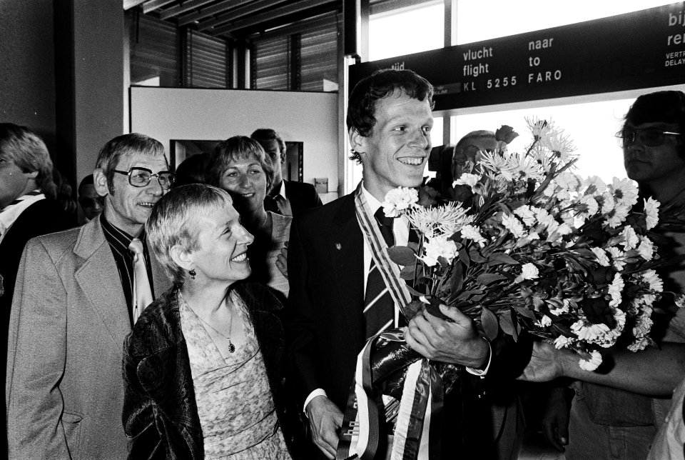Zilveren medaille- winnaar op de marathon, Gerard Nijboer, Bestanddeelnr 930-9483