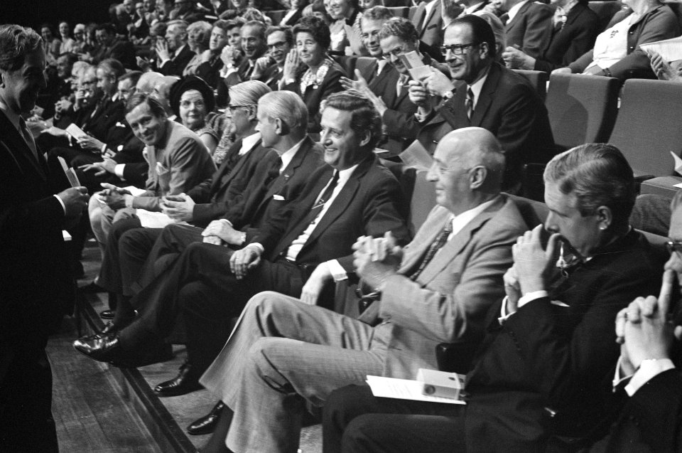 Zilveren Jubileumcongres Europese Beweging Nederland in jaarbeurscongresgebouw t, Bestanddeelnr 925-9198