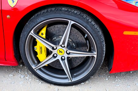 Supercar sportscar ferrari