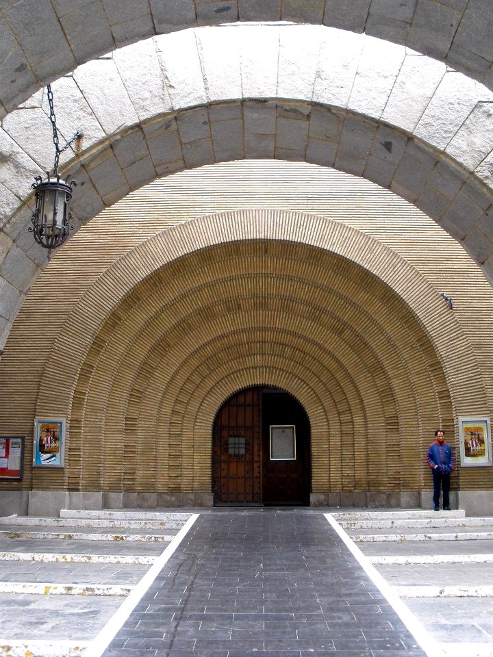 Zaragoza - Iglesia de San Antonio de Padua 18
