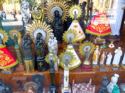 Zaragoza - Tienda de recuerdos 1