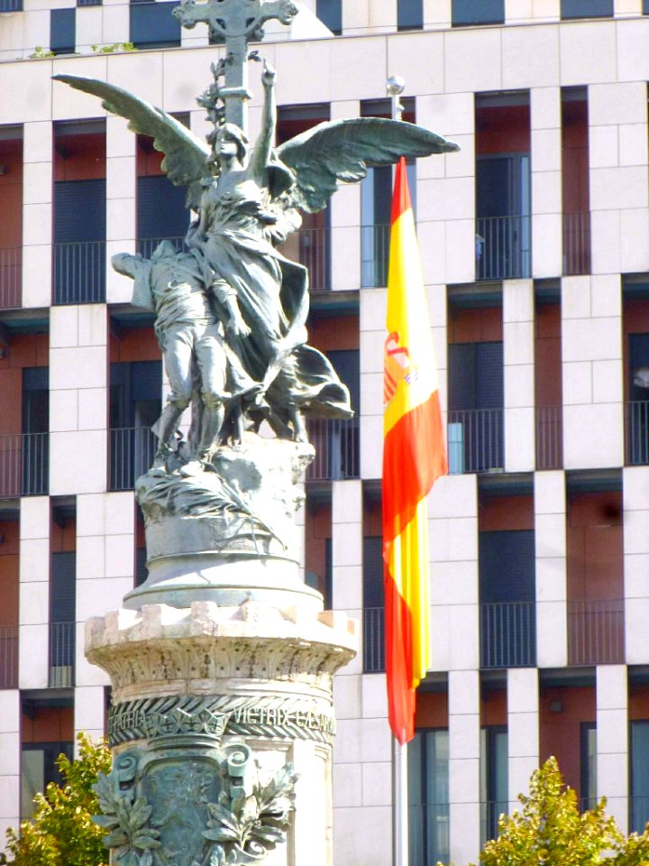 Zaragoza - Monumento a los mártires de la religión y de la patria 1