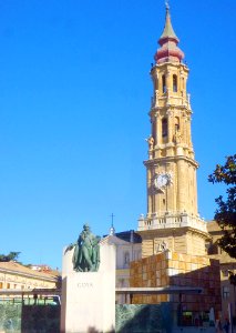 Zaragoza - Monumento a Goya y torre de La Seo photo