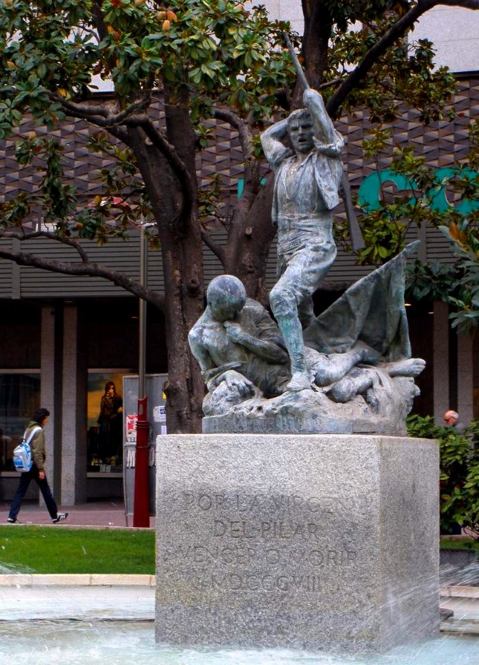 Zaragoza - Monumento a los defenfesores del reducto del Pilar