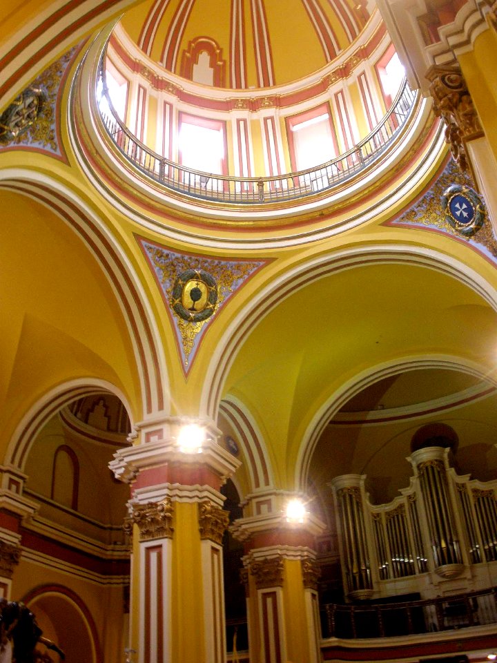 Zaragoza - Iglesia de San Cayetano y Real Capilla de Santa Isabel de Portugal, interiores 13