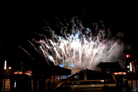 ZDF new year TV show Brandenburg gate for 2021 firework from Unter den Linden 38