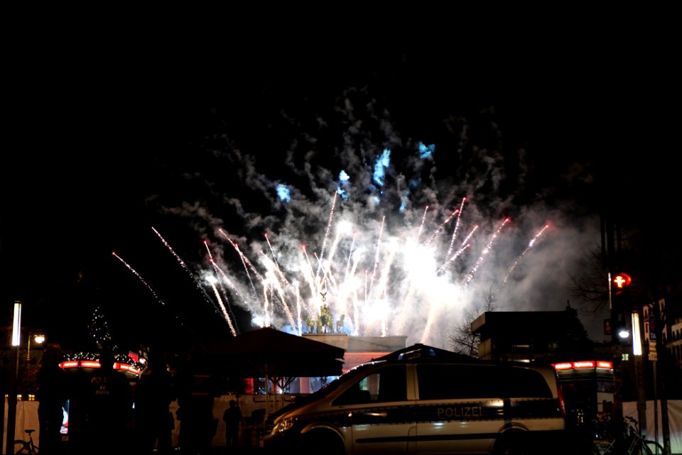 ZDF new year TV show Brandenburg gate for 2021 firework from Unter den Linden 37