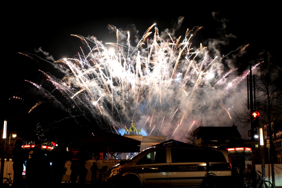 ZDF new year TV show Brandenburg gate for 2021 firework from Unter den Linden 45