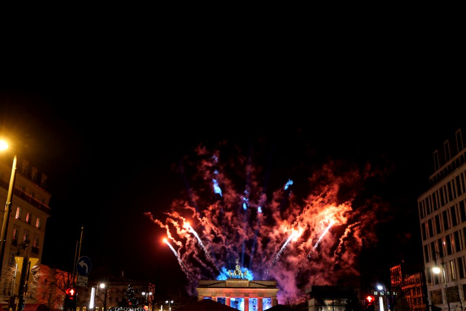 ZDF new year TV show Brandenburg gate for 2021 firework from Unter den Linden 18