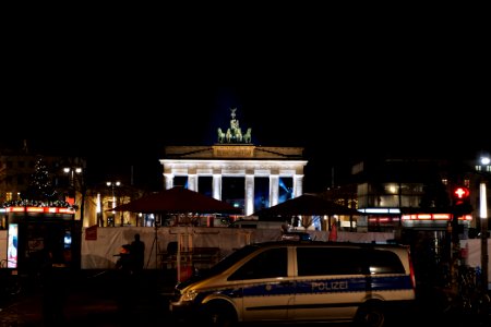 ZDF new year TV show Brandenburg gate for 2021 from outside 16