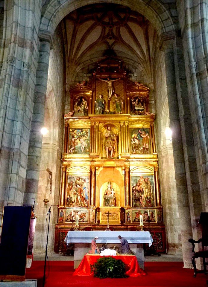 Zamora - Plaza Mayor, Iglesia de San Juan de Puerta Nueva, interior 1
