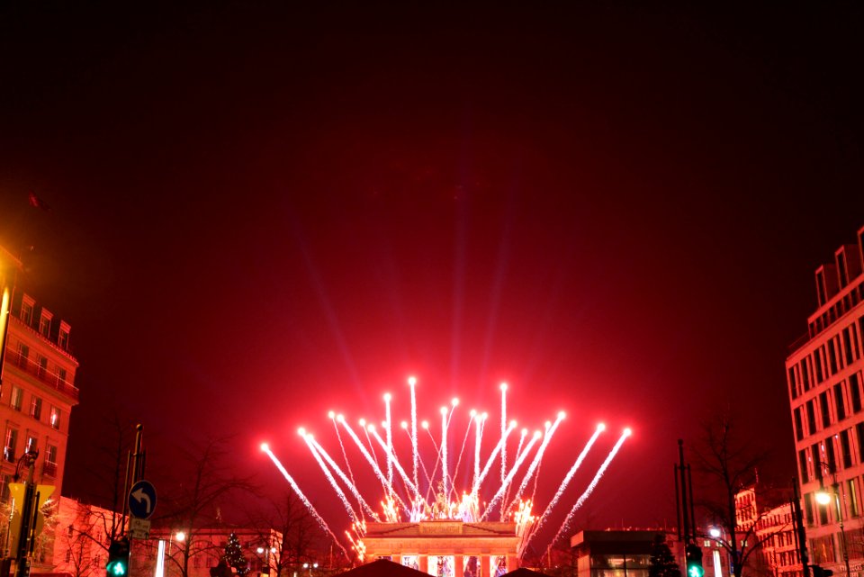 ZDF new year TV show Brandenburg gate for 2021 firework from Unter den Linden 03