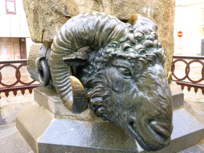 Zamora - Plaza de Viriato, Monumento a Viriato 4