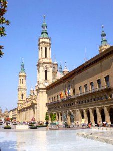 Zaragoza - Plaza del Pilar y Ayuntamiento 02