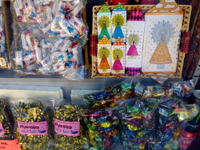 Zaragoza - Plaza del Pilar, El Maño - Adoquines del Pilar y Frutas de Aragón