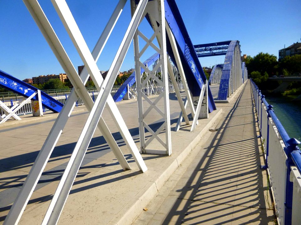 Zaragoza - Puente de Nuestra Señora del Pilar (Puente de Hierro) 2 photo